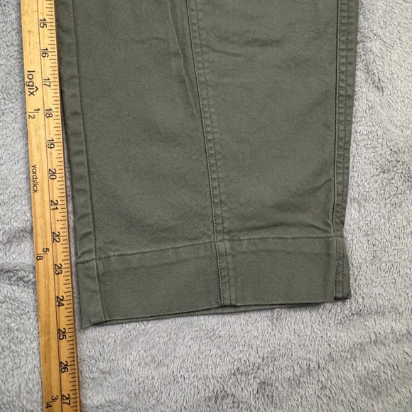 Old Navy High Rise Barrel Leg Pants Olive Green Womens Size 12 W34in. x L25in. - Picture 7 of 10